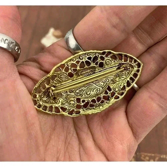 VTG Lot of 9 Brooch Pin Assorted Initial Silver Gold Tone - Picture 8 of 10